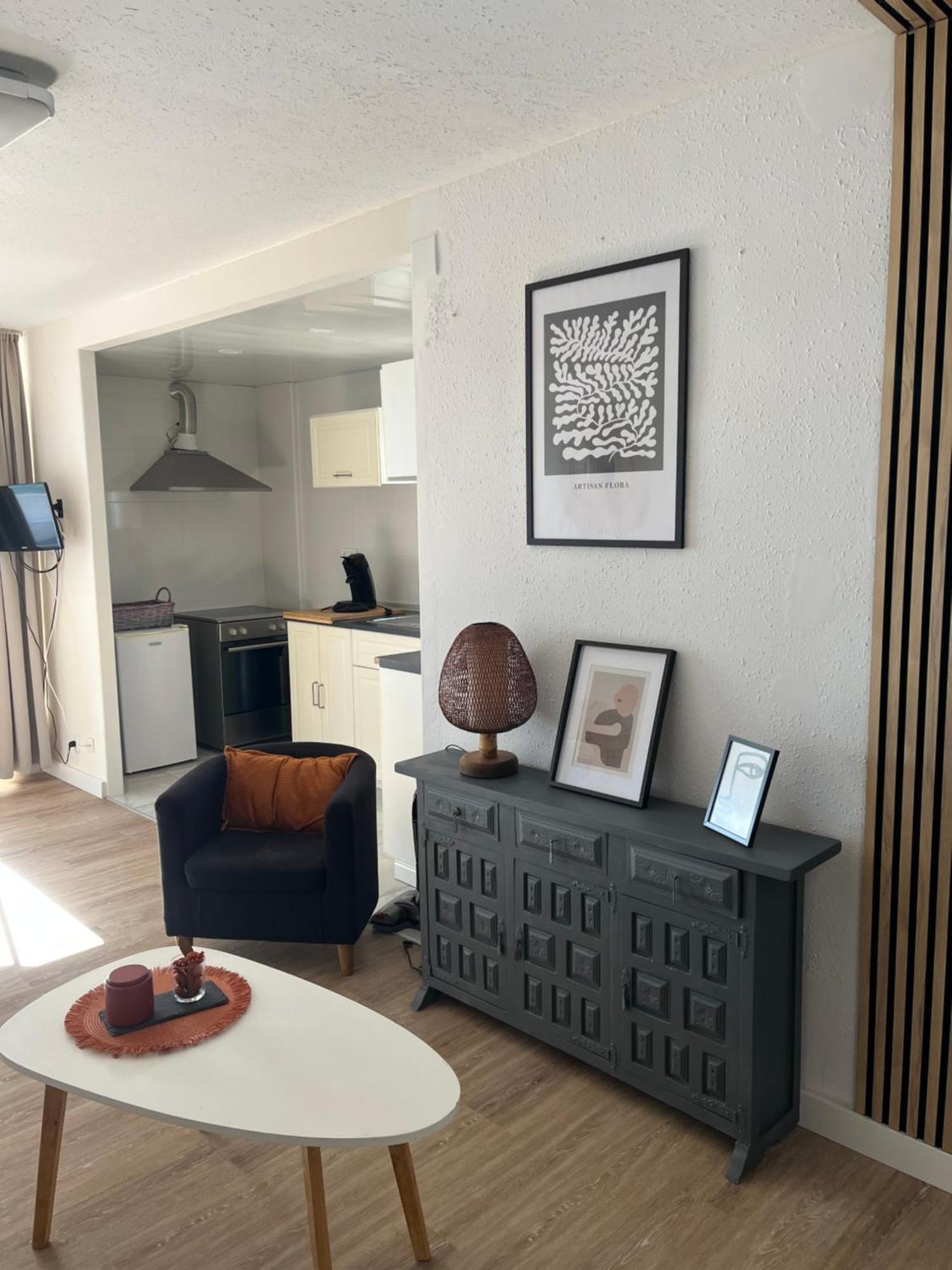 Appartement Vue Mer Avec Piscine Et Wifi Salou Kültér fotó