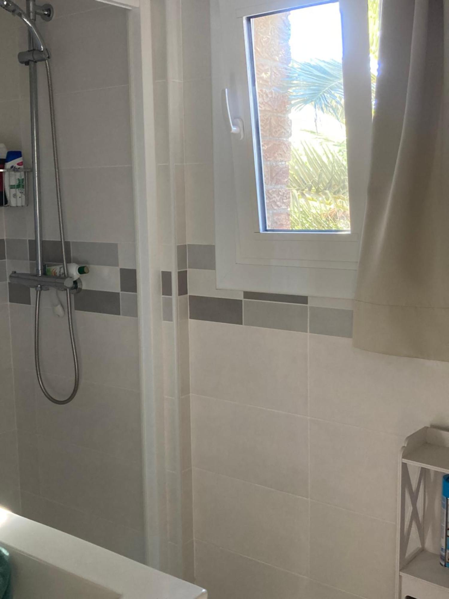 Appartement Vue Mer Avec Piscine Et Wifi Salou Kültér fotó
